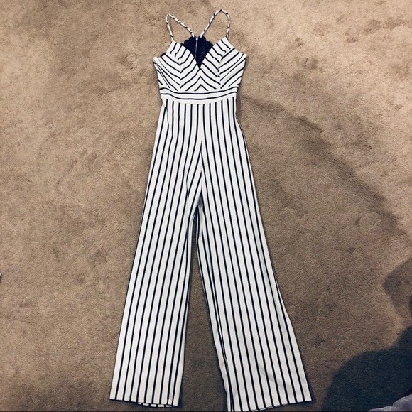 Stripped Jumpsuit - Picture 4 of 4
